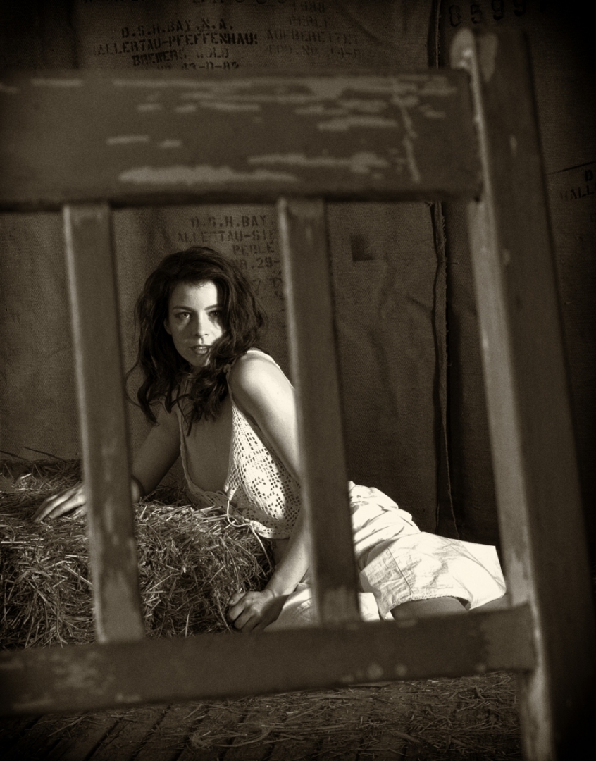 088-sw-Boudoir-Fiona-040416